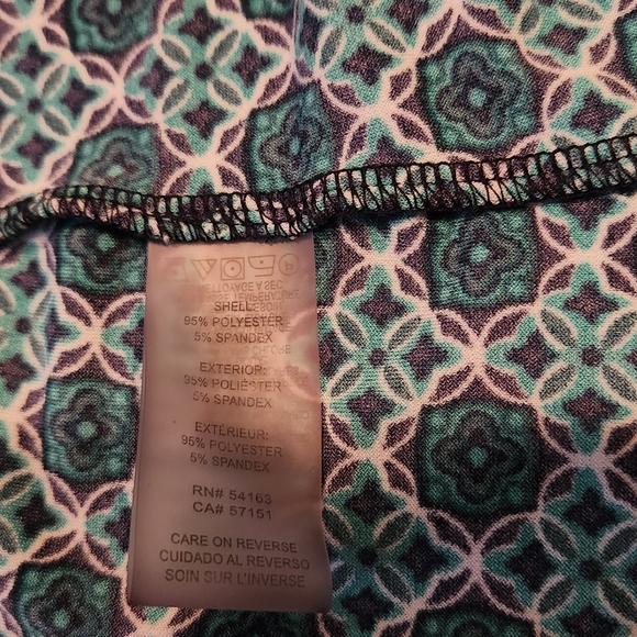 Tommy Hilfiger Sleeveless Green And Black Patterned Women's Top - Picture 7 of 9